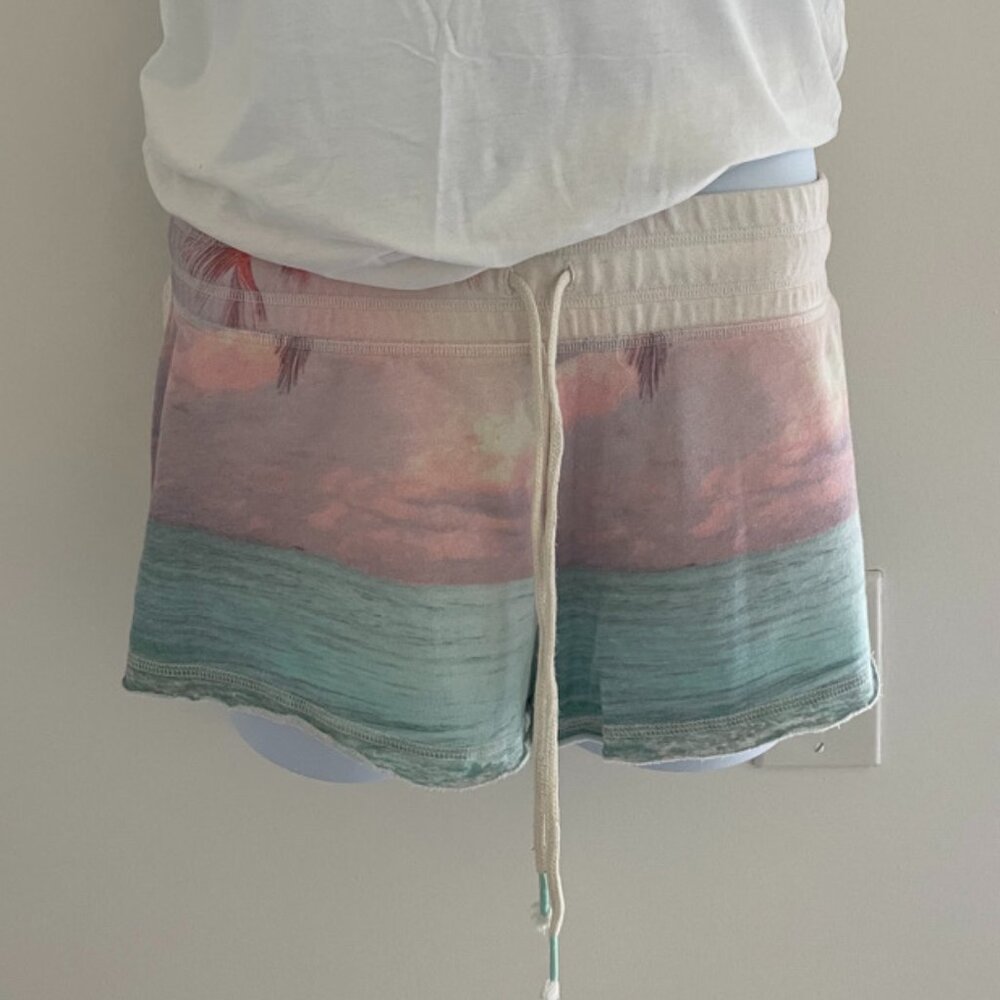 Women's Pastel Sunset Beach Print Lounge Shorts